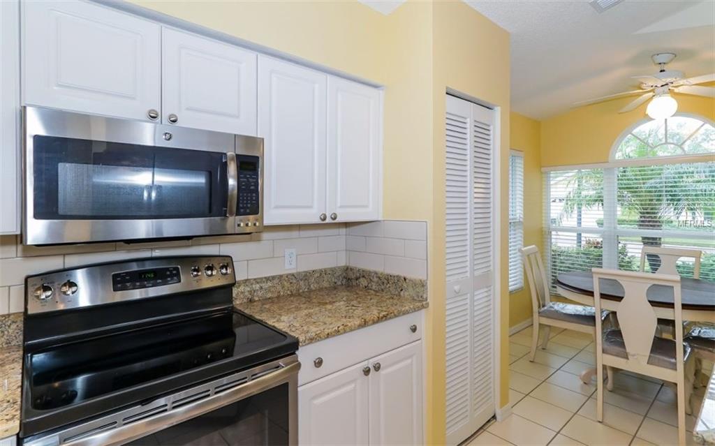 4934 LINSEY COURT, SARASOTA, Florida 34243, 3 Bedrooms Bedrooms, 7 Rooms Rooms,2 BathroomsBathrooms,Residential,For sale,LINSEY,A4205552