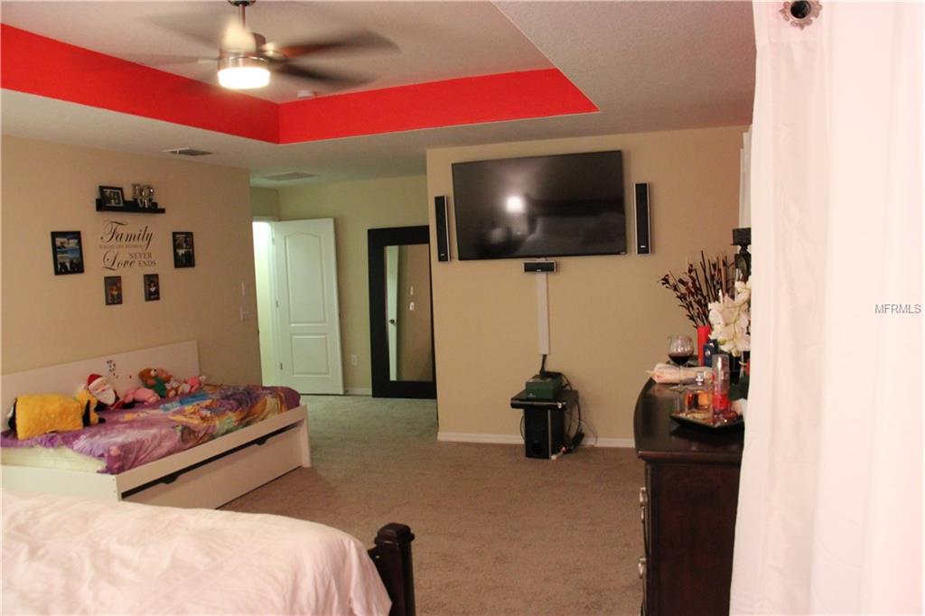 18453 AYLESBURY LANE, LAND O LAKES, Florida 34638, 5 Bedrooms Bedrooms, 8 Rooms Rooms,2 BathroomsBathrooms,Residential,For sale,AYLESBURY,T2922120