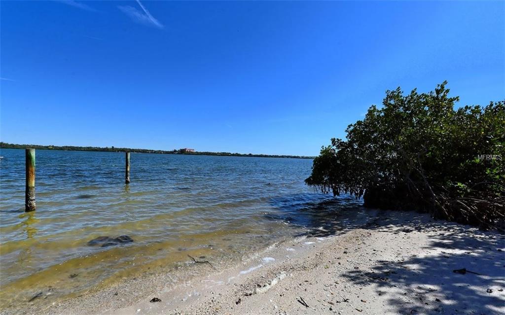 8535 MIDNIGHT PASS ROAD, SARASOTA, Florida 34242, ,Vacant land,For sale,MIDNIGHT PASS,A4146348