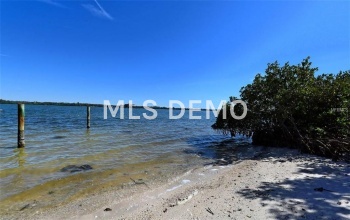 8535 MIDNIGHT PASS ROAD, SARASOTA, Florida 34242, ,Vacant land,For sale,MIDNIGHT PASS,A4146348