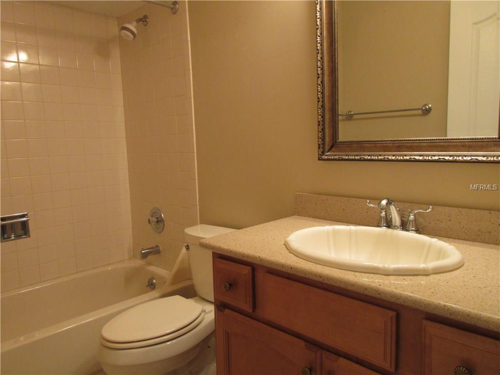 711 OAK PARK PLACE, BRANDON, Florida 33511, 2 Bedrooms Bedrooms, 4 Rooms Rooms,2 BathroomsBathrooms,Residential,For sale,OAK PARK,L4724969