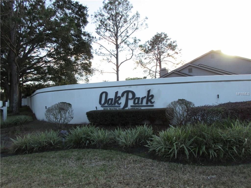 711 OAK PARK PLACE, BRANDON, Florida 33511, 2 Bedrooms Bedrooms, 4 Rooms Rooms,2 BathroomsBathrooms,Residential,For sale,OAK PARK,L4724969