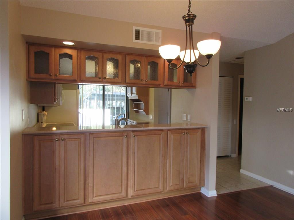 711 OAK PARK PLACE, BRANDON, Florida 33511, 2 Bedrooms Bedrooms, 4 Rooms Rooms,2 BathroomsBathrooms,Residential,For sale,OAK PARK,L4724969