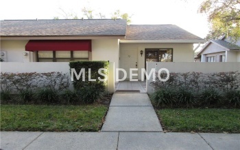 711 OAK PARK PLACE, BRANDON, Florida 33511, 2 Bedrooms Bedrooms, 4 Rooms Rooms,2 BathroomsBathrooms,Residential,For sale,OAK PARK,L4724969