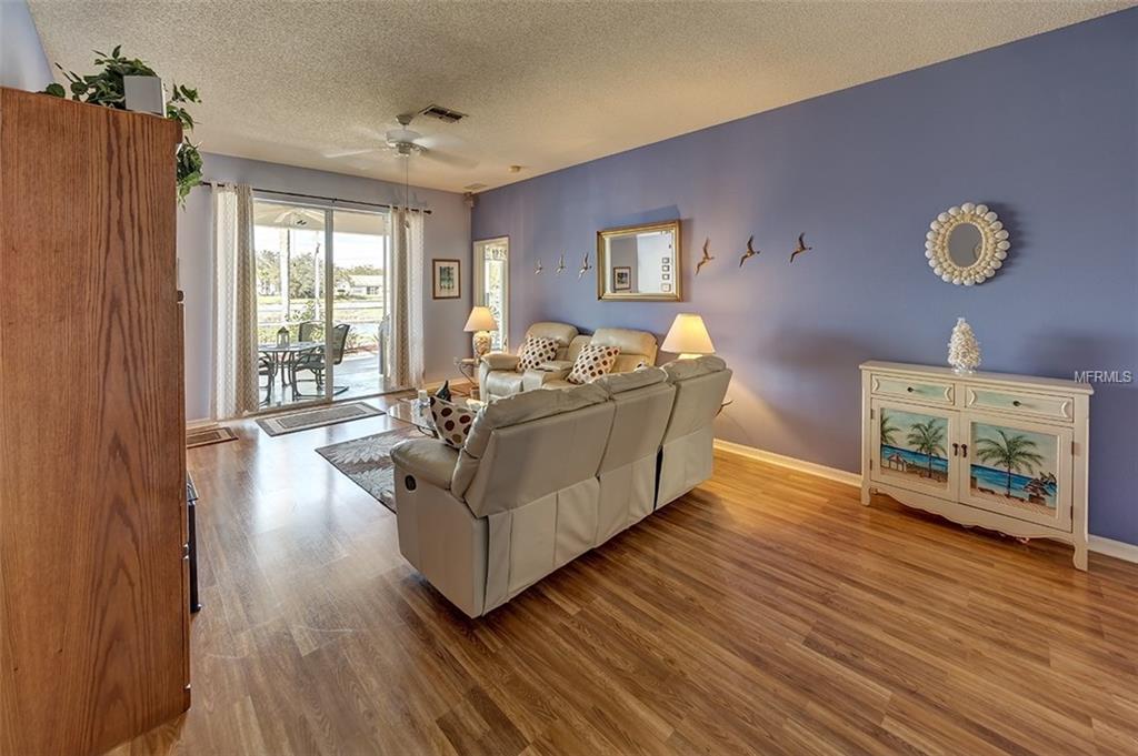 5504 47TH COURT E, BRADENTON, Florida 34203, 3 Bedrooms Bedrooms, 8 Rooms Rooms,2 BathroomsBathrooms,Residential,For sale,47TH,A4208982