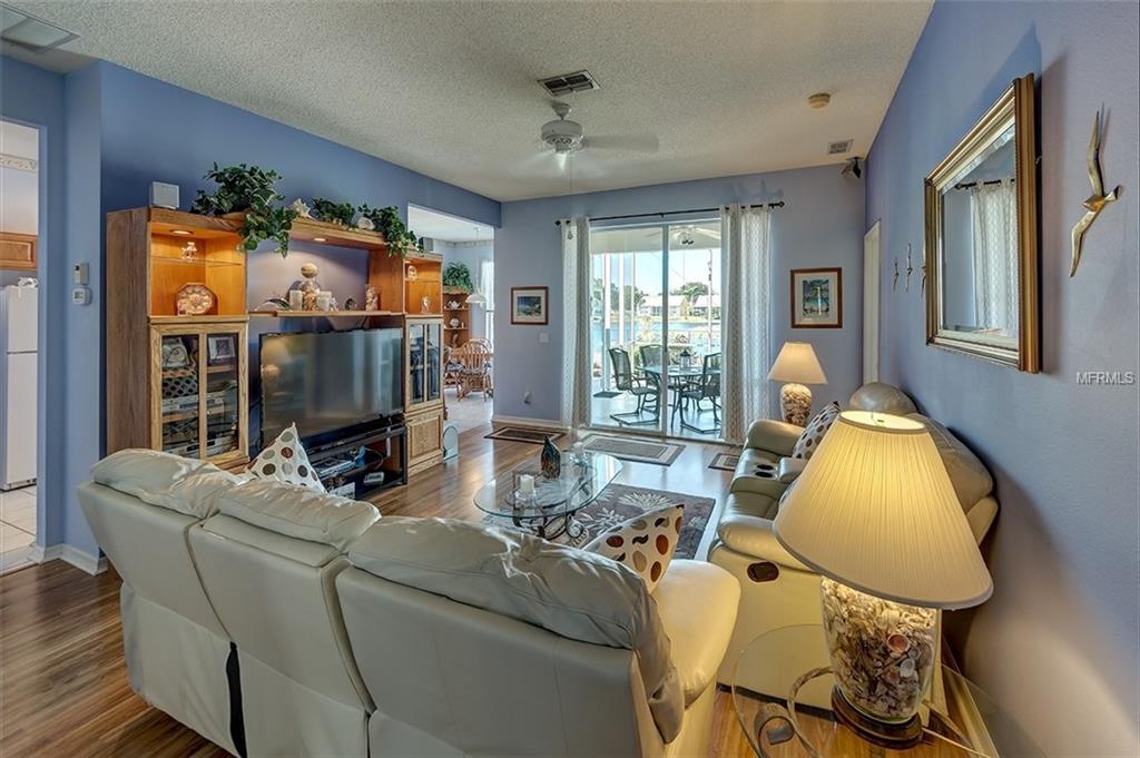 5504 47TH COURT E, BRADENTON, Florida 34203, 3 Bedrooms Bedrooms, 8 Rooms Rooms,2 BathroomsBathrooms,Residential,For sale,47TH,A4208982