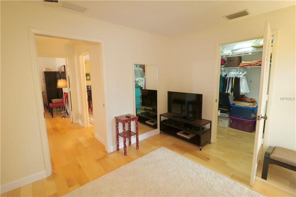 1610 CARROLWOOD DRIVE, SARASOTA, Florida 34232, 3 Bedrooms Bedrooms, 6 Rooms Rooms,2 BathroomsBathrooms,Residential,For sale,CARROLWOOD,A4209776