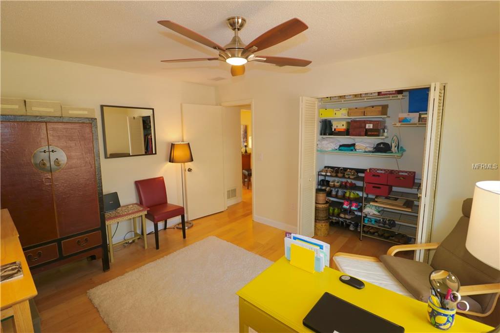 1610 CARROLWOOD DRIVE, SARASOTA, Florida 34232, 3 Bedrooms Bedrooms, 6 Rooms Rooms,2 BathroomsBathrooms,Residential,For sale,CARROLWOOD,A4209776