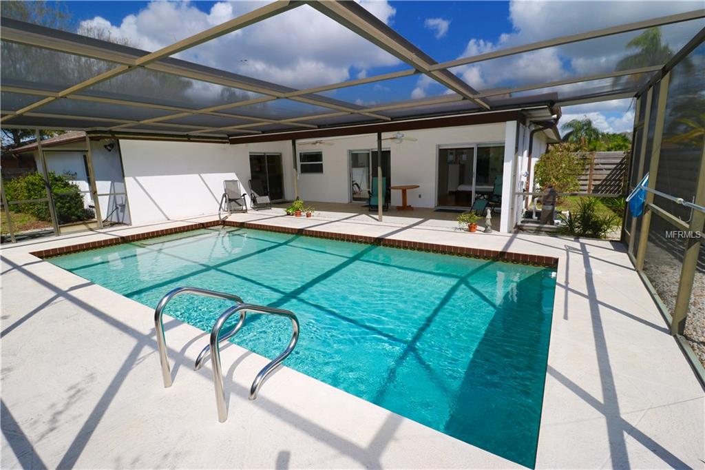 1610 CARROLWOOD DRIVE, SARASOTA, Florida 34232, 3 Bedrooms Bedrooms, 6 Rooms Rooms,2 BathroomsBathrooms,Residential,For sale,CARROLWOOD,A4209776