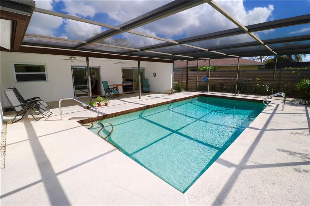 1610 CARROLWOOD DRIVE, SARASOTA, Florida 34232, 3 Bedrooms Bedrooms, 6 Rooms Rooms,2 BathroomsBathrooms,Residential,For sale,CARROLWOOD,A4209776