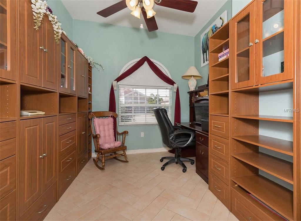 671 MAY APPLE WAY, VENICE, Florida 34293, 4 Bedrooms Bedrooms, 9 Rooms Rooms,3 BathroomsBathrooms,Residential,For sale,MAY APPLE,N5916385