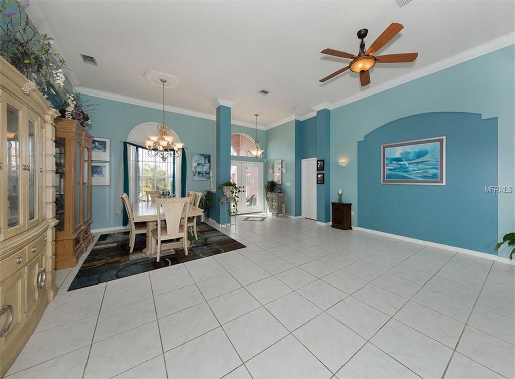 671 MAY APPLE WAY, VENICE, Florida 34293, 4 Bedrooms Bedrooms, 9 Rooms Rooms,3 BathroomsBathrooms,Residential,For sale,MAY APPLE,N5916385