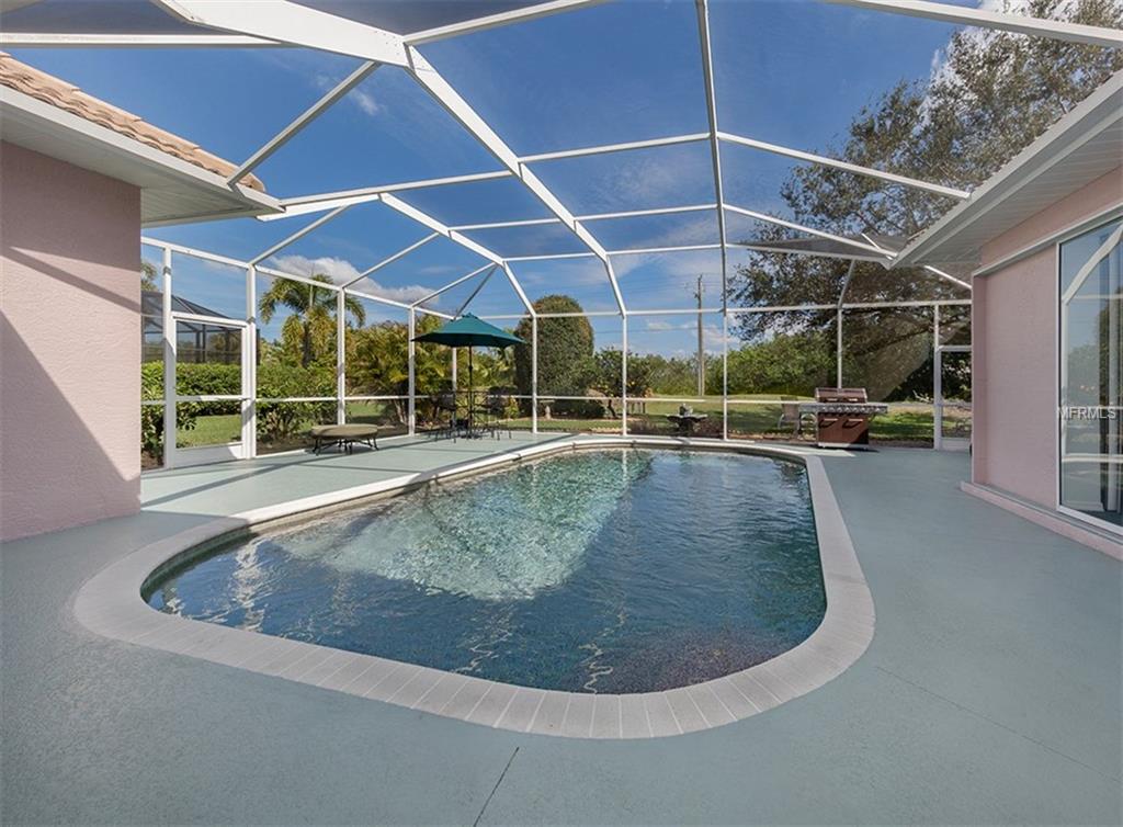 671 MAY APPLE WAY, VENICE, Florida 34293, 4 Bedrooms Bedrooms, 9 Rooms Rooms,3 BathroomsBathrooms,Residential,For sale,MAY APPLE,N5916385