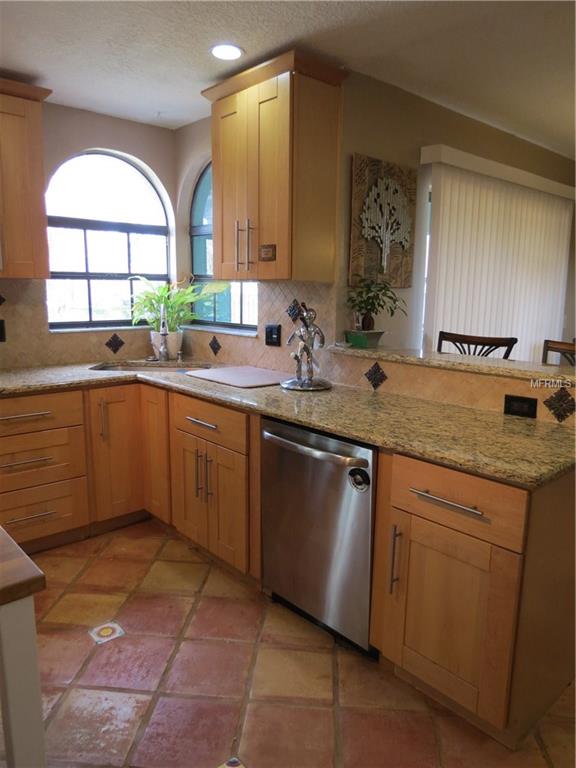 10077 CHESHUNT DRIVE, ORLANDO, Florida 32817, 3 Bedrooms Bedrooms, 5 Rooms Rooms,2 BathroomsBathrooms,Residential,For sale,CHESHUNT,O5561970