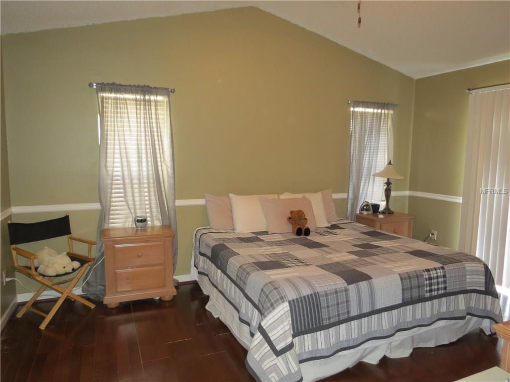 10077 CHESHUNT DRIVE, ORLANDO, Florida 32817, 3 Bedrooms Bedrooms, 5 Rooms Rooms,2 BathroomsBathrooms,Residential,For sale,CHESHUNT,O5561970