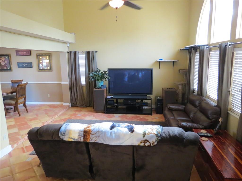 10077 CHESHUNT DRIVE, ORLANDO, Florida 32817, 3 Bedrooms Bedrooms, 5 Rooms Rooms,2 BathroomsBathrooms,Residential,For sale,CHESHUNT,O5561970