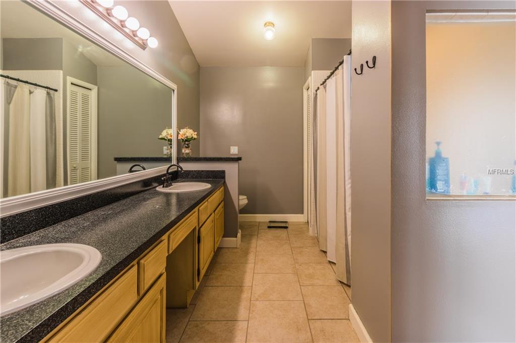 412 LOBLOLLY COURT, LONGWOOD, Florida 32750, 4 Bedrooms Bedrooms, 7 Rooms Rooms,2 BathroomsBathrooms,Residential,For sale,LOBLOLLY,V4721690