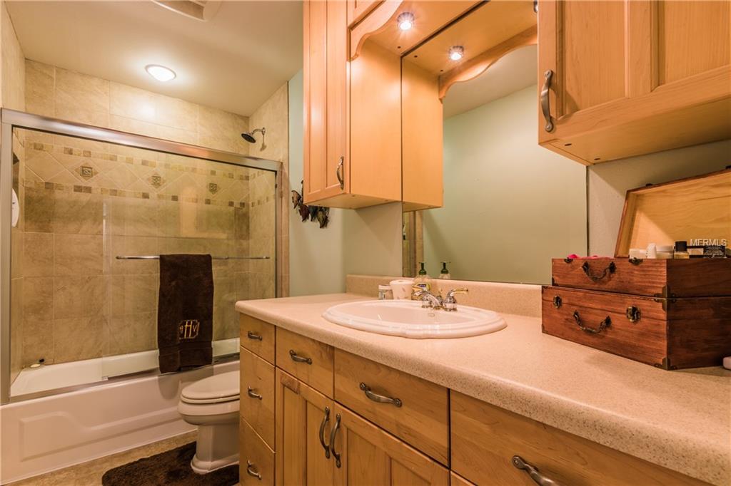 412 LOBLOLLY COURT, LONGWOOD, Florida 32750, 4 Bedrooms Bedrooms, 7 Rooms Rooms,2 BathroomsBathrooms,Residential,For sale,LOBLOLLY,V4721690