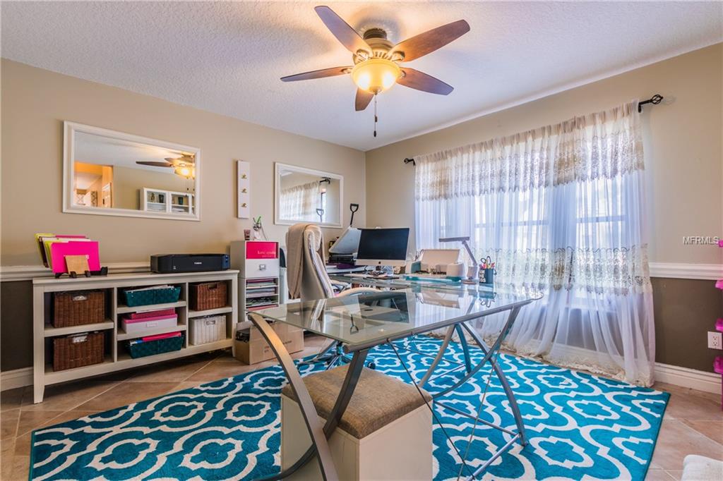 412 LOBLOLLY COURT, LONGWOOD, Florida 32750, 4 Bedrooms Bedrooms, 7 Rooms Rooms,2 BathroomsBathrooms,Residential,For sale,LOBLOLLY,V4721690