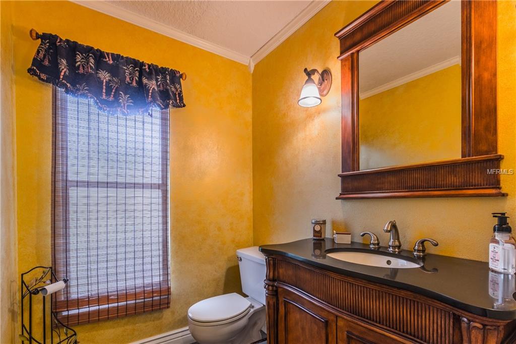 412 LOBLOLLY COURT, LONGWOOD, Florida 32750, 4 Bedrooms Bedrooms, 7 Rooms Rooms,2 BathroomsBathrooms,Residential,For sale,LOBLOLLY,V4721690