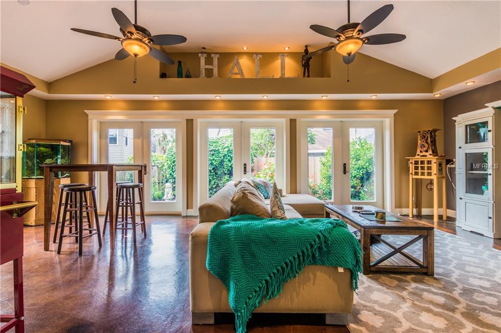 412 LOBLOLLY COURT, LONGWOOD, Florida 32750, 4 Bedrooms Bedrooms, 7 Rooms Rooms,2 BathroomsBathrooms,Residential,For sale,LOBLOLLY,V4721690