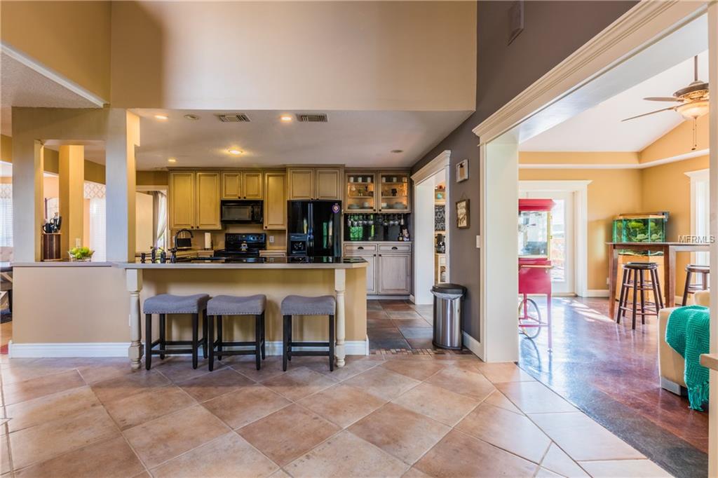 412 LOBLOLLY COURT, LONGWOOD, Florida 32750, 4 Bedrooms Bedrooms, 7 Rooms Rooms,2 BathroomsBathrooms,Residential,For sale,LOBLOLLY,V4721690