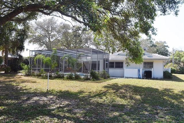 1931 BROOKHAVEN DRIVE, SARASOTA, Florida 34239, 4 Bedrooms Bedrooms, 8 Rooms Rooms,3 BathroomsBathrooms,Residential,For sale,BROOKHAVEN,A4203546