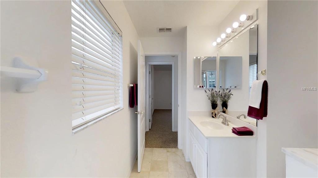 544 WILMINGTON CIRCLE, OVIEDO, Florida 32765, 5 Bedrooms Bedrooms, 9 Rooms Rooms,3 BathroomsBathrooms,Residential,For sale,WILMINGTON,O5555295