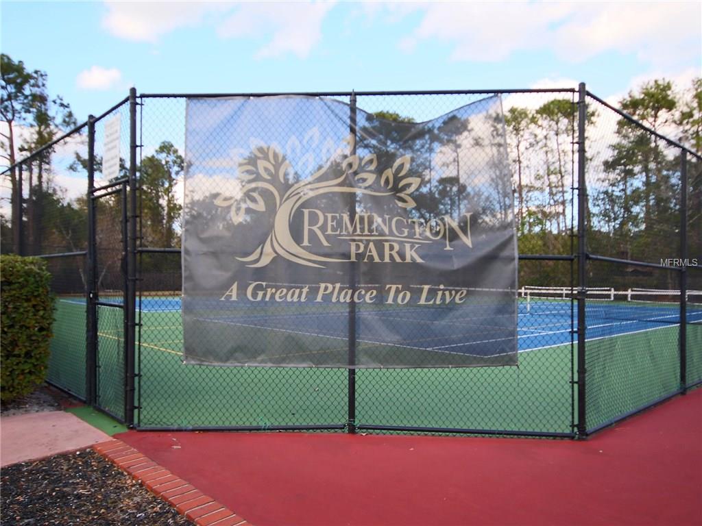 544 WILMINGTON CIRCLE, OVIEDO, Florida 32765, 5 Bedrooms Bedrooms, 9 Rooms Rooms,3 BathroomsBathrooms,Residential,For sale,WILMINGTON,O5555295