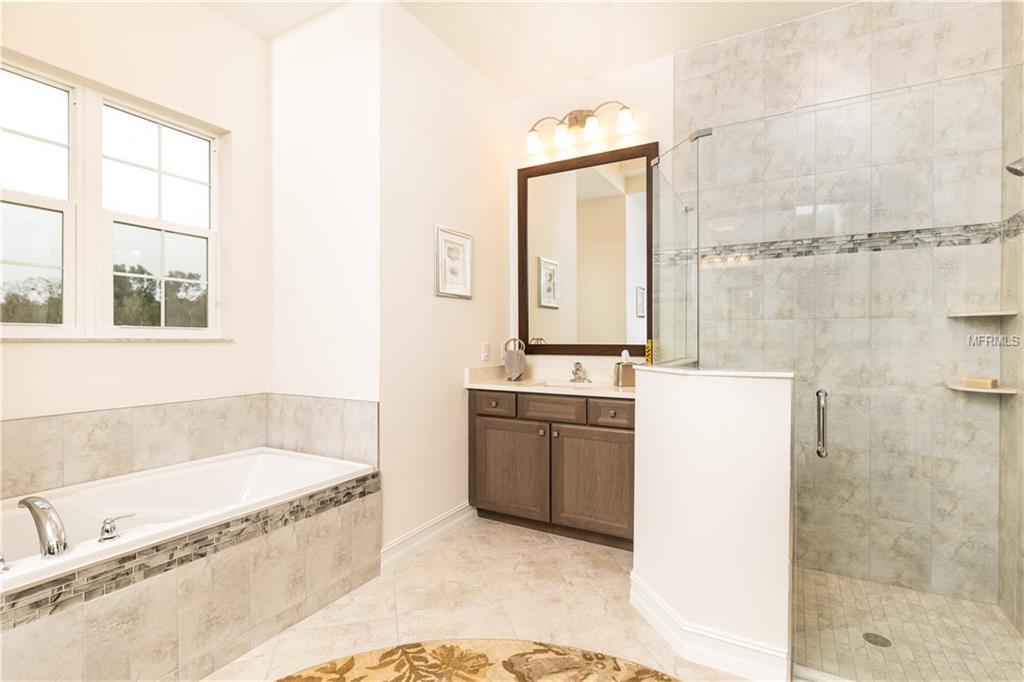 2988 BREEZY MEADOWS, CLEARWATER, Florida 33760, 3 Bedrooms Bedrooms, 6 Rooms Rooms,2 BathroomsBathrooms,Residential,For sale,BREEZY MEADOWS,U7844137