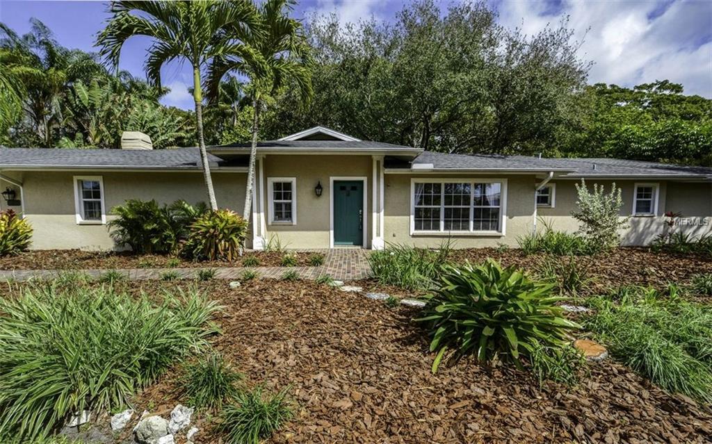 2133 ORIOLE DRIVE, SARASOTA, Florida 34239, 4 Bedrooms Bedrooms, 9 Rooms Rooms,3 BathroomsBathrooms,Residential,For sale,ORIOLE,A4207365