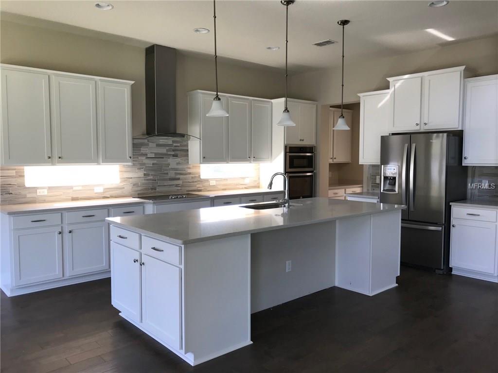 9575 ROYAL ESTATES BLVD, ORLANDO, Florida 32836, 4 Bedrooms Bedrooms, 3 Rooms Rooms,4 BathroomsBathrooms,Residential,For sale,ROYAL ESTATES BLVD,T2924995