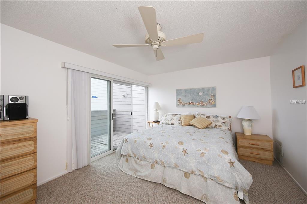 2400 N BEACH ROAD, ENGLEWOOD, Florida 34223, 3 Bedrooms Bedrooms, 7 Rooms Rooms,2 BathroomsBathrooms,Residential,For sale,BEACH,D5922834