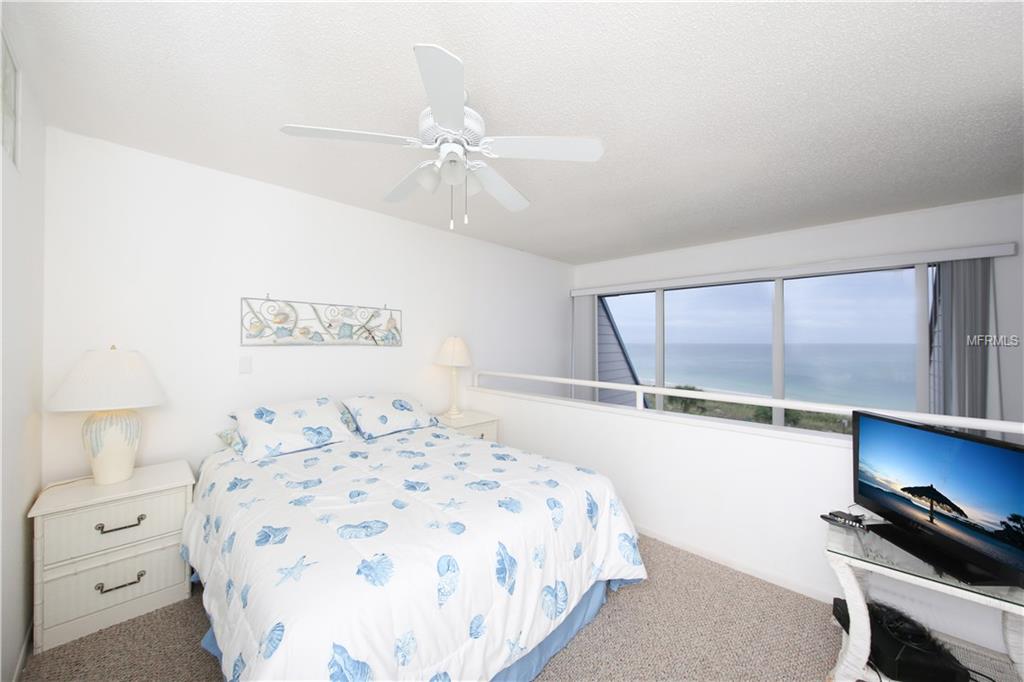 2400 N BEACH ROAD, ENGLEWOOD, Florida 34223, 3 Bedrooms Bedrooms, 7 Rooms Rooms,2 BathroomsBathrooms,Residential,For sale,BEACH,D5922834