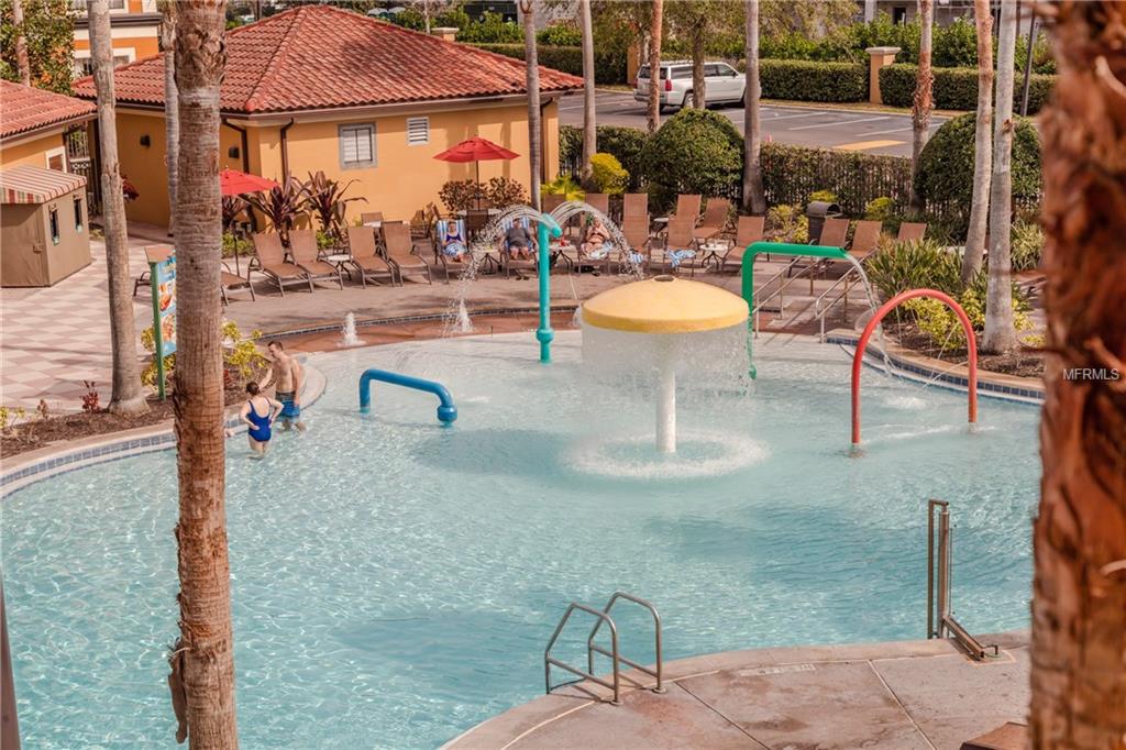 12521 FLORIDAYS RESORT DR DRIVE, ORLANDO, Florida 32821, 2 Bedrooms Bedrooms, 5 Rooms Rooms,2 BathroomsBathrooms,Residential,For sale,FLORIDAYS RESORT DR,O5561639