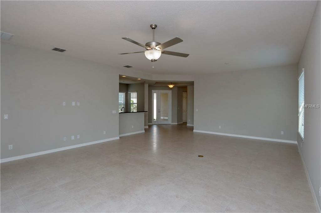 4842 SANDY GLEN WAY, WIMAUMA, Florida 33598, 2 Bedrooms Bedrooms, 6 Rooms Rooms,2 BathroomsBathrooms,Residential,For sale,SANDY GLEN,T2928361