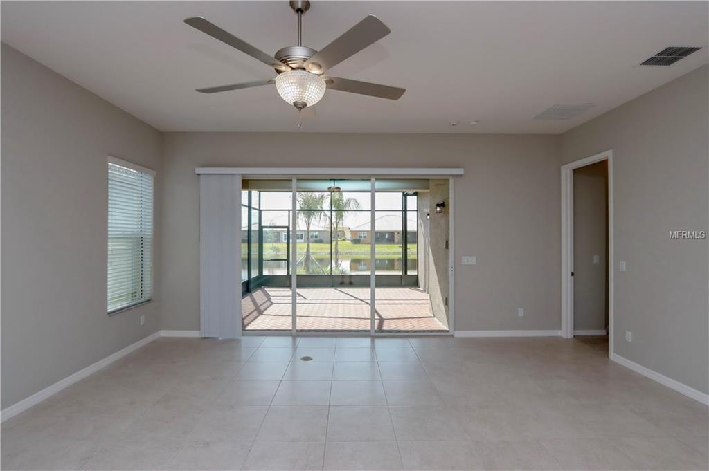 4842 SANDY GLEN WAY, WIMAUMA, Florida 33598, 2 Bedrooms Bedrooms, 6 Rooms Rooms,2 BathroomsBathrooms,Residential,For sale,SANDY GLEN,T2928361