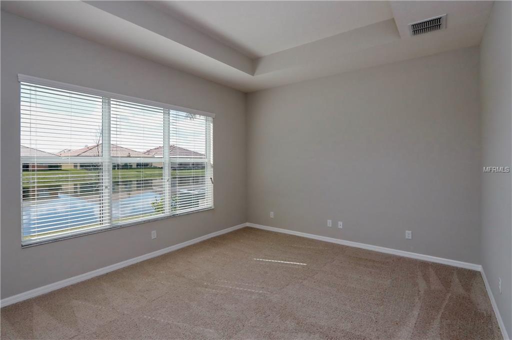 4842 SANDY GLEN WAY, WIMAUMA, Florida 33598, 2 Bedrooms Bedrooms, 6 Rooms Rooms,2 BathroomsBathrooms,Residential,For sale,SANDY GLEN,T2928361