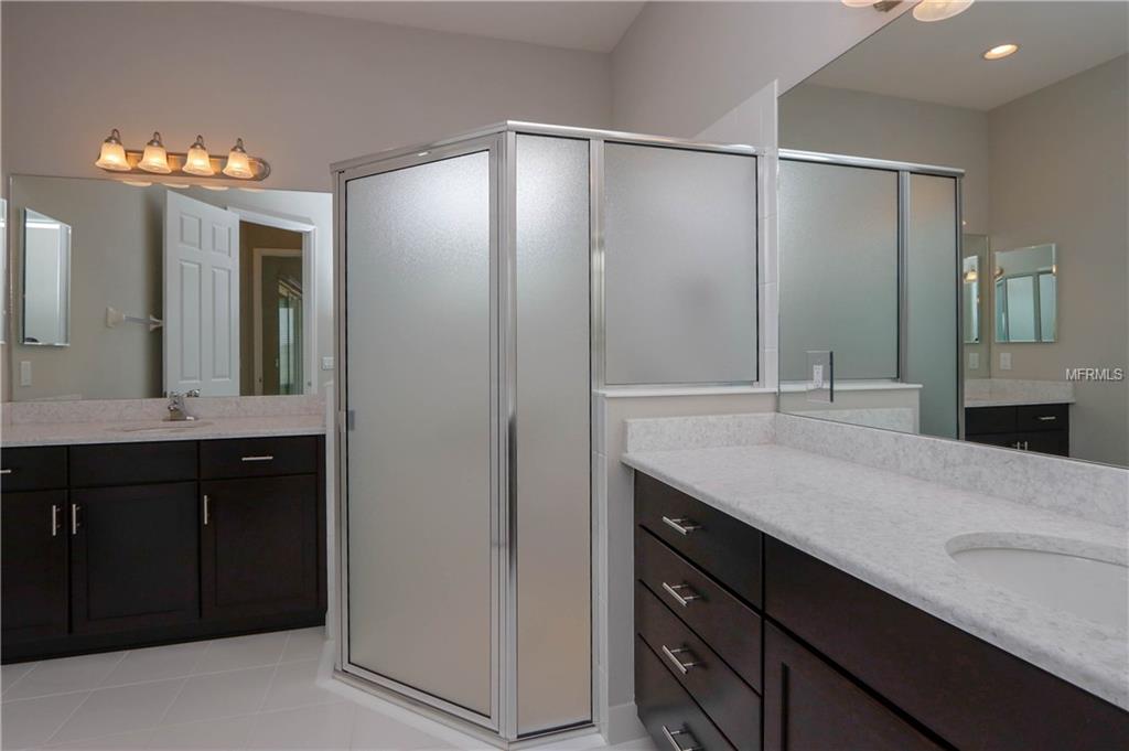 4842 SANDY GLEN WAY, WIMAUMA, Florida 33598, 2 Bedrooms Bedrooms, 6 Rooms Rooms,2 BathroomsBathrooms,Residential,For sale,SANDY GLEN,T2928361