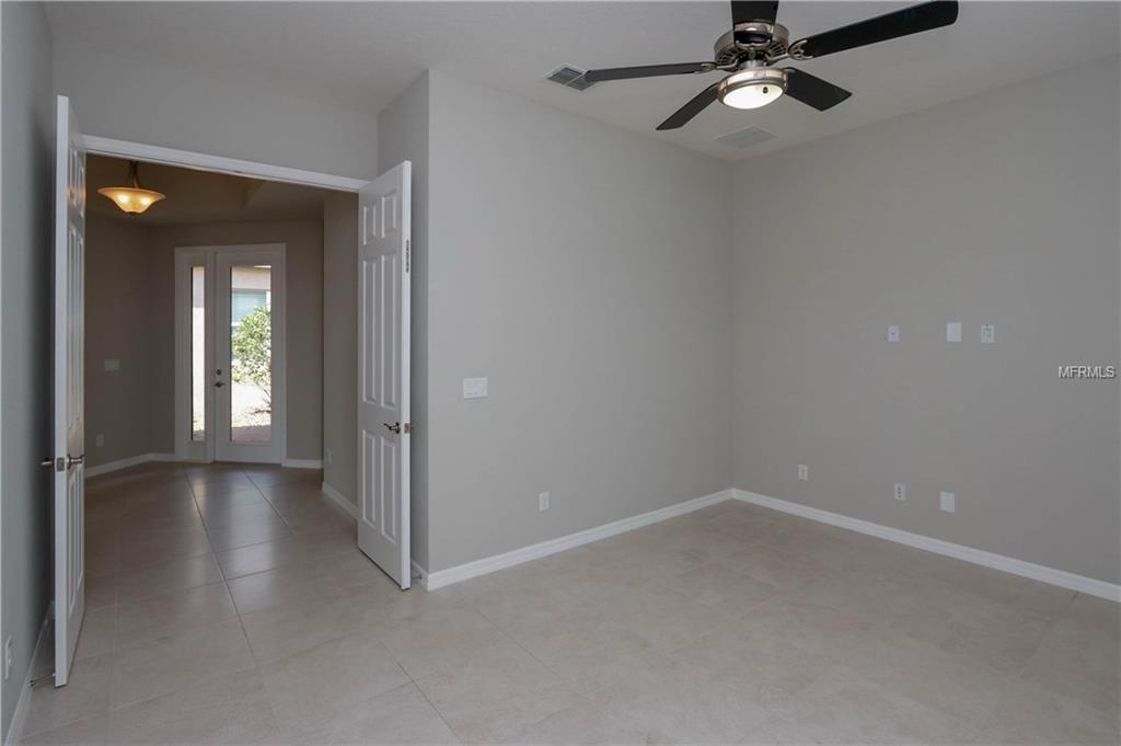 4842 SANDY GLEN WAY, WIMAUMA, Florida 33598, 2 Bedrooms Bedrooms, 6 Rooms Rooms,2 BathroomsBathrooms,Residential,For sale,SANDY GLEN,T2928361