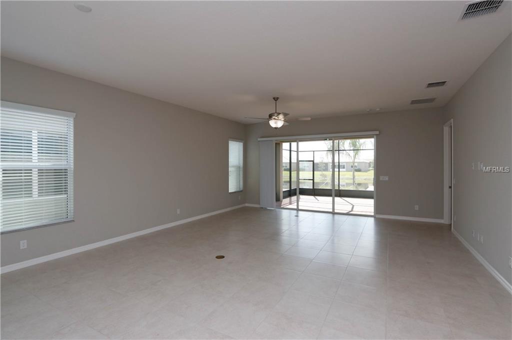 4842 SANDY GLEN WAY, WIMAUMA, Florida 33598, 2 Bedrooms Bedrooms, 6 Rooms Rooms,2 BathroomsBathrooms,Residential,For sale,SANDY GLEN,T2928361