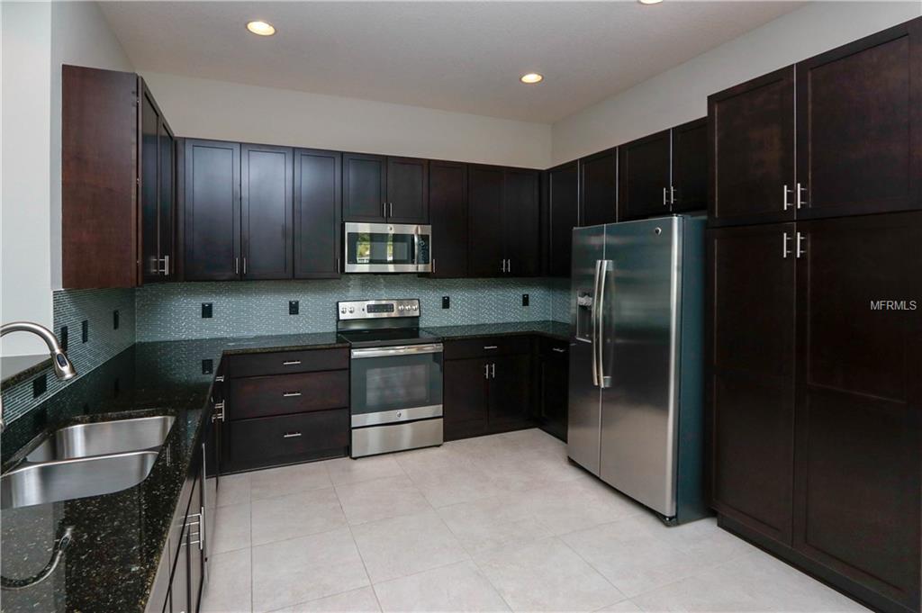 4842 SANDY GLEN WAY, WIMAUMA, Florida 33598, 2 Bedrooms Bedrooms, 6 Rooms Rooms,2 BathroomsBathrooms,Residential,For sale,SANDY GLEN,T2928361