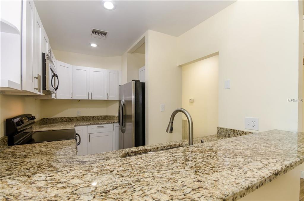 3408 W SAN JUAN STREET, TAMPA, Florida 33629, 2 Bedrooms Bedrooms, 4 Rooms Rooms,2 BathroomsBathrooms,Residential,For sale,SAN JUAN,T2900273