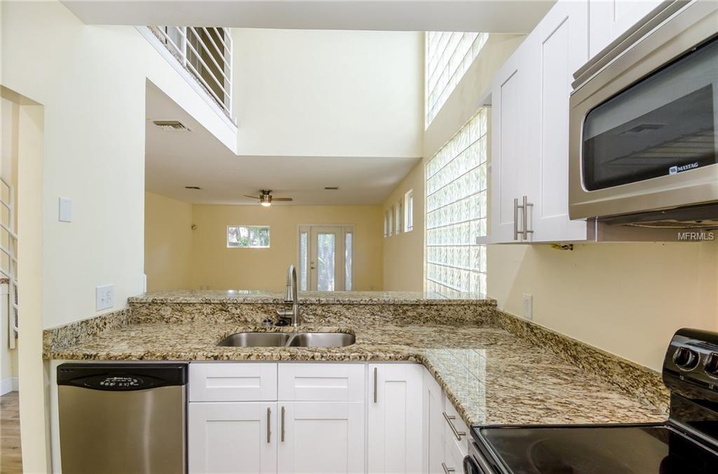 3408 W SAN JUAN STREET, TAMPA, Florida 33629, 2 Bedrooms Bedrooms, 4 Rooms Rooms,2 BathroomsBathrooms,Residential,For sale,SAN JUAN,T2900273