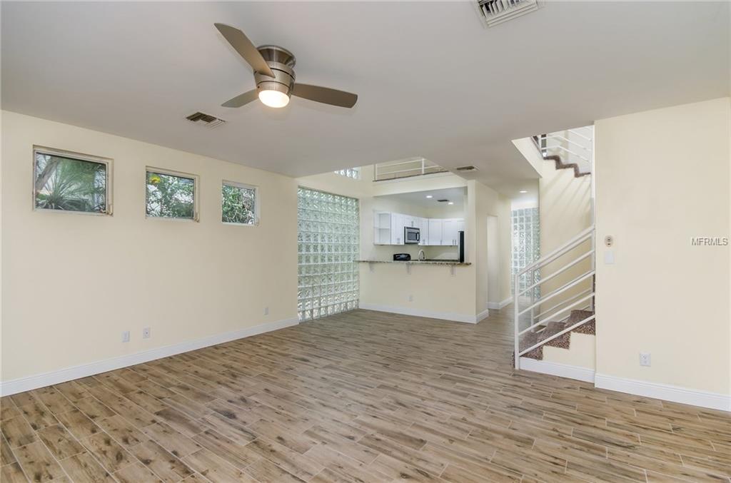 3408 W SAN JUAN STREET, TAMPA, Florida 33629, 2 Bedrooms Bedrooms, 4 Rooms Rooms,2 BathroomsBathrooms,Residential,For sale,SAN JUAN,T2900273