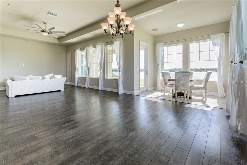 7221 HOURGLASS DRIVE, APOLLO BEACH, Florida 33572, 4 Bedrooms Bedrooms, 9 Rooms Rooms,3 BathroomsBathrooms,Residential,For sale,HOURGLASS,T2912784