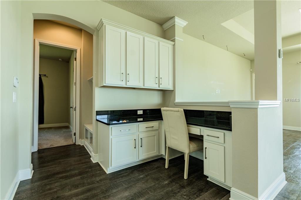 7221 HOURGLASS DRIVE, APOLLO BEACH, Florida 33572, 4 Bedrooms Bedrooms, 9 Rooms Rooms,3 BathroomsBathrooms,Residential,For sale,HOURGLASS,T2912784