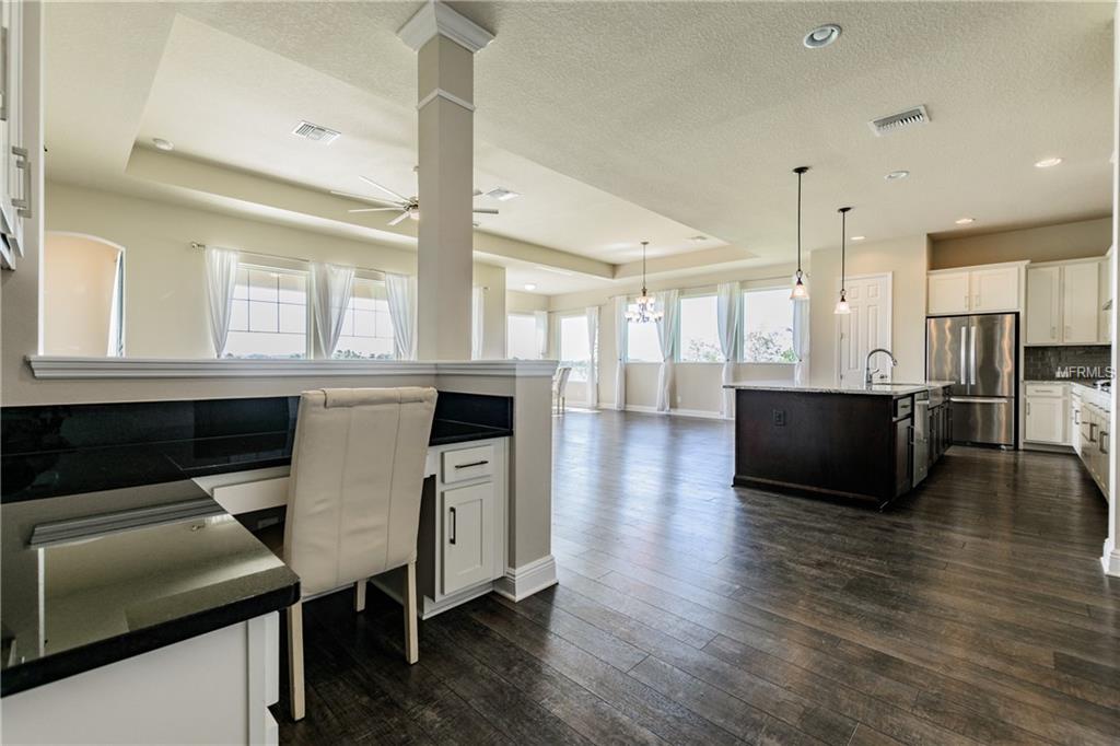 7221 HOURGLASS DRIVE, APOLLO BEACH, Florida 33572, 4 Bedrooms Bedrooms, 9 Rooms Rooms,3 BathroomsBathrooms,Residential,For sale,HOURGLASS,T2912784