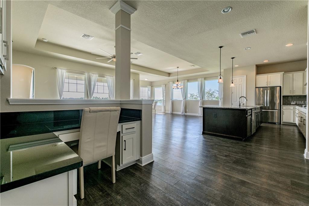 7221 HOURGLASS DRIVE, APOLLO BEACH, Florida 33572, 4 Bedrooms Bedrooms, 9 Rooms Rooms,3 BathroomsBathrooms,Residential,For sale,HOURGLASS,T2912784