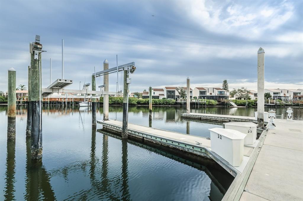 4339 SPINNAKER COVE LANE, TAMPA, Florida 33615, 3 Bedrooms Bedrooms, 6 Rooms Rooms,3 BathroomsBathrooms,Residential,For sale,SPINNAKER COVE,U7843483